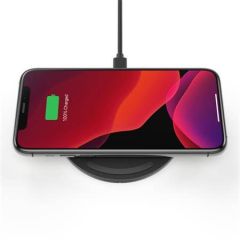 Belkin BOOST CHARGE Wireless charging pad + AC WIA001VFBK