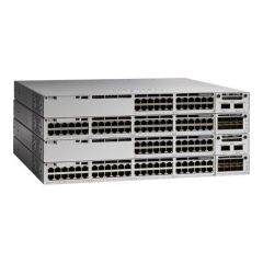 Cisco Catalyst 9300L Network Essentials switch C9300L24P-4X-E