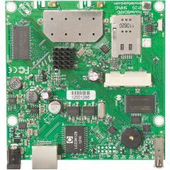 600MHz CPU, 64MB RAM, 1xGigabit Ethernet, onboar | RB912UAG-5HPND