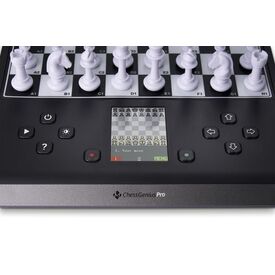 Millennium ChessGenius Pro / Chess set / Desktop / Single  | M815