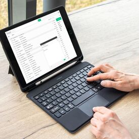 Mobilis - Keyboard and folio case - protective case, det | 029029