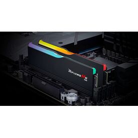 G.Skill Ripjaws M5 RGB F5-6000J2836G16GX2-RM5RK / PC / 32 GB / 2