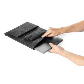 Durable Effect, Sleeve case, 41.7 cm (16.4")