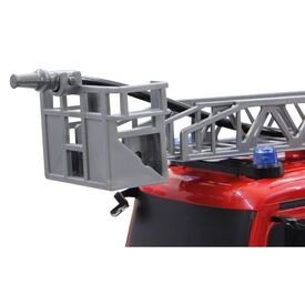 JAMARA Fire Truck turnable Ladder Mercedes-Benz Antos 1:20 2,4GHz with spray function