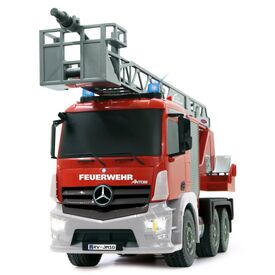 JAMARA Fire Truck turnable Ladder Mercedes-Benz Antos 1:20 2,4GHz with spray function