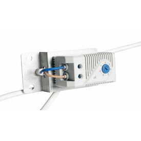 Equip / Rack fan tray / with 2 cooling fans / AC 240 V  | EZF-2-B