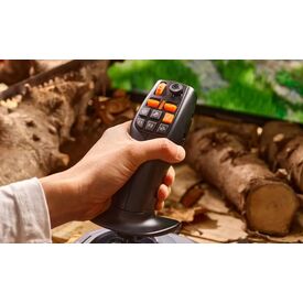 ThrustMaster SimTask Farmstick / Joystick / 33 buttons  | 4460279