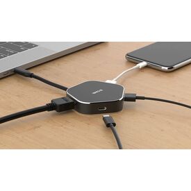 D-Link DUB-M420 4-in-1 USB-C Hub HDMI 4K 30Hz 60W PD