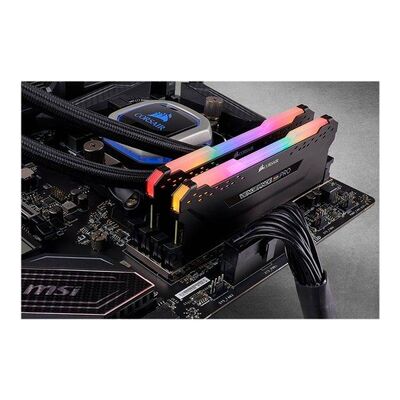 CORSAIR Vengeance RGB PRO DDR4 16 GB CMW16GX4M2C3200C16