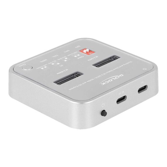 Delock SSD docking station bays: 2 M.2 M.2 NVMe Card 64138