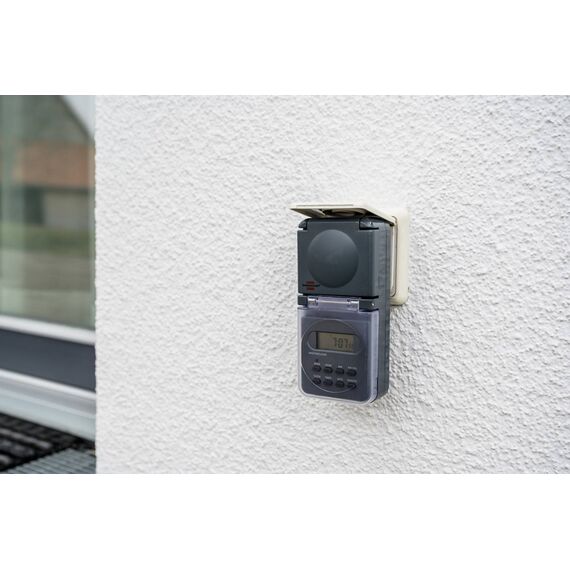 brennenstuhl Digital weekly timer IP44, digital timer socket 1506706