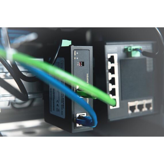 DIGITUS Professional DN-651111 - PoE splitter (DIN rail mountable
