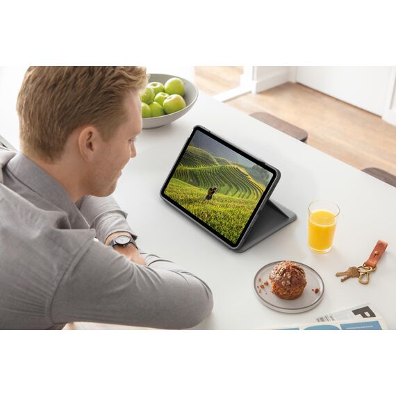 Logitech Folio Touch - Keyboard and folio case - wit | 920-009956