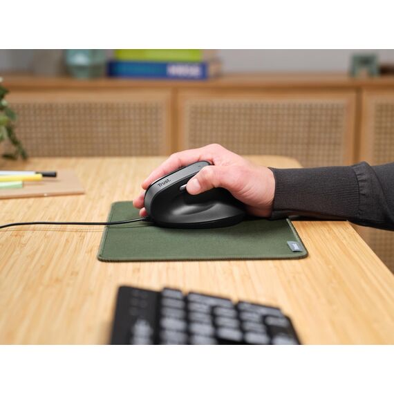 Trust Bayo II - Vertical mouse - ergonomic - right-handed | 25144