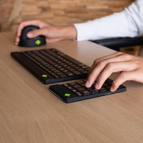 R-Go Numeric keyboard Compact break - Keypad - wire | RGOCONMWLBL