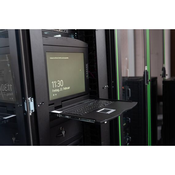 Digitus - KVM console with KVM switch - 8 ports -  | DS-72221-6GE