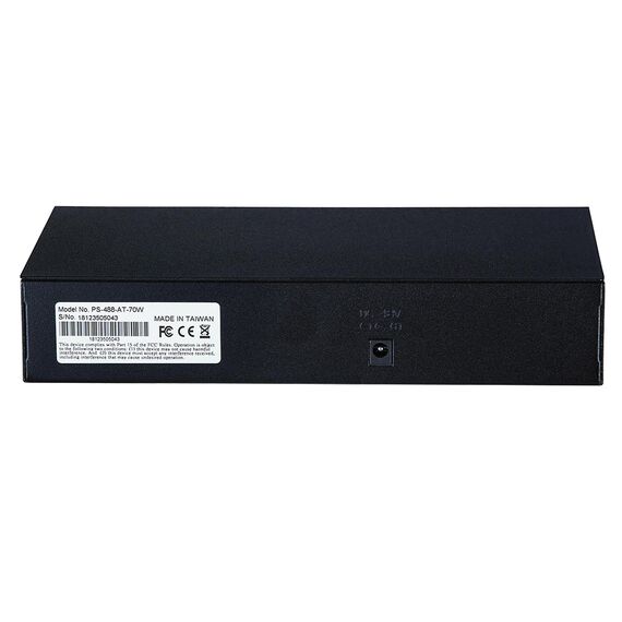 Intellinet 8-Port Fast Ethernet PoE+ Switch, 8 x PoE por | 560764