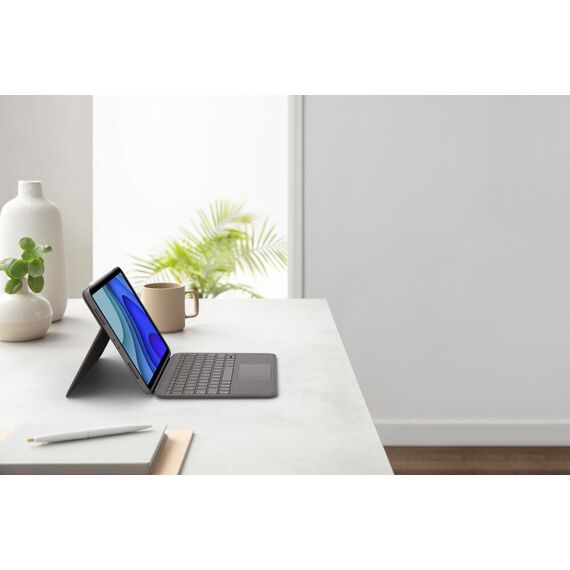 Logitech Folio Touch - Keyboard and folio case - wit | 920-009746