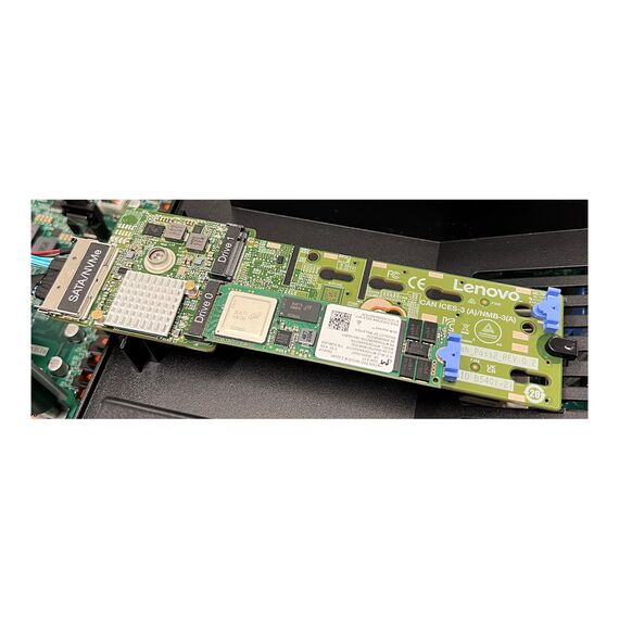 Lenovo ThinkSystem B540i-2i - Storage controller (RA | 4Y37A90063