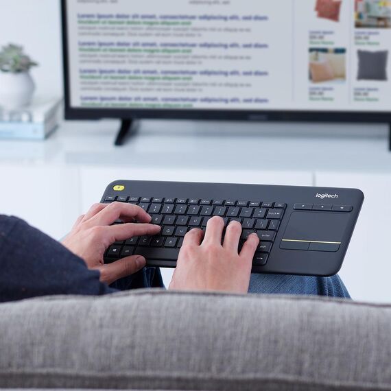 Logitech Wireless Touch Keyboard K400 Plus - Keyboar | 920-007131