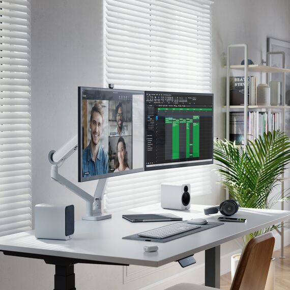 ALOGIC Clarity Max Pro 32C4KPDW - LCD monitor - 32" - 3840 x 2160