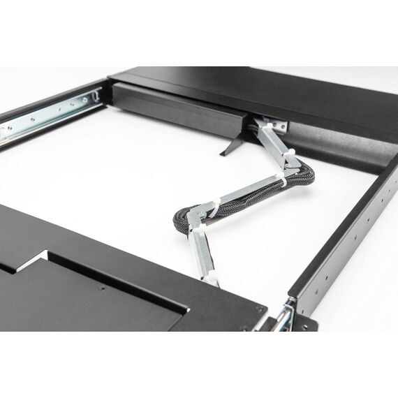 16 ports - German - 17" - rack-mountable - 1920 x  | DS-72220-5GE