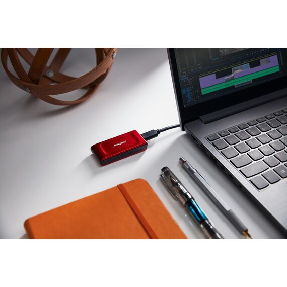 Kingston XS1000 - SSD - 2 TB - external (portabl | SXS1000R/2000G