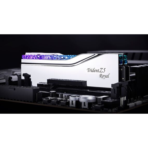 Trident Z5 Royal DDR5-6400 CL32-39-39-1 | F5-6400J3239F48GX2-TR5S