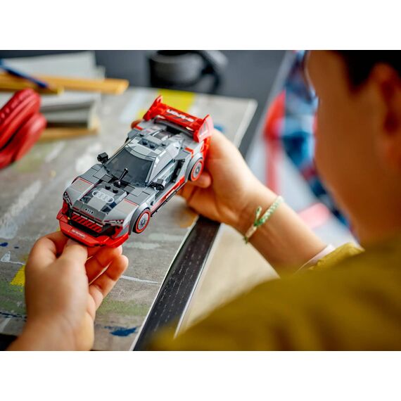 LEGO Audi S1 e-tron quattro Race Car | 76921