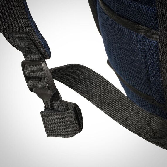 Riva Case 84 series 8460 - Notebook carrying backpac | 8460 BLACK