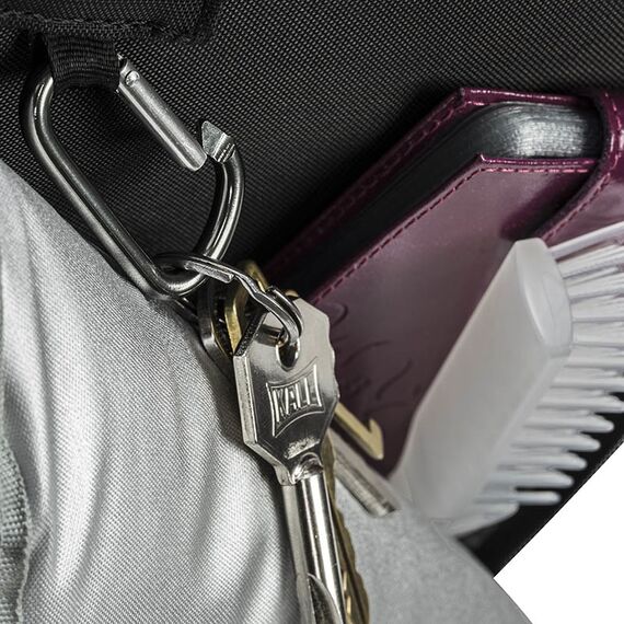 Riva Case Tiergarten 8550 - Notebook carrying case - | 8550 BLACK
