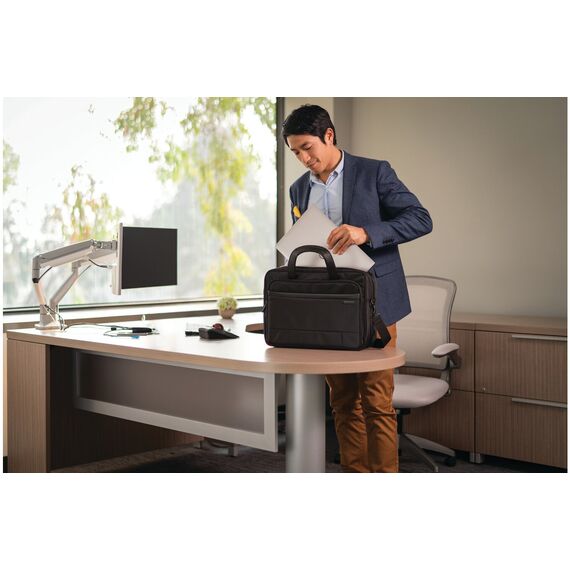 Kensington Contour 2.0 Business Briefcase - Notebook c | K60386EU