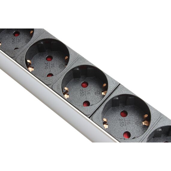 Good Connections - Power strip (rack-mountable) - 3600 | GC-N0087
