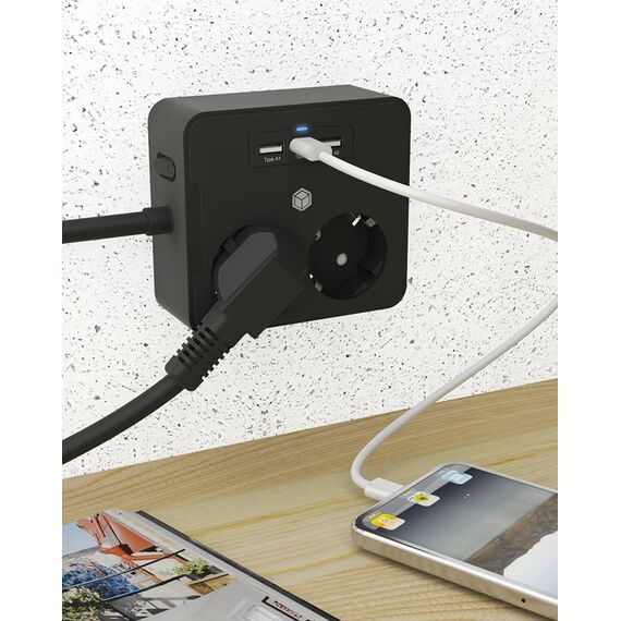 ICY BOX IB-MPS2220B-CH - Power strip - for desk or wall mounting,
