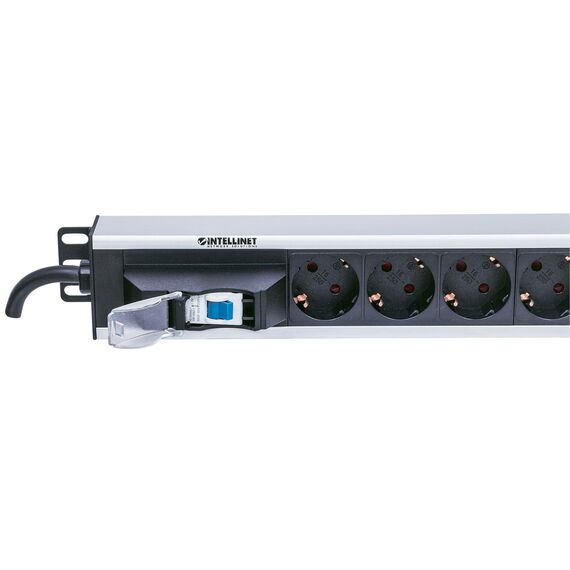 Intellinet Vertical Rackmount 12-Way Power Strip - Germa | 711449