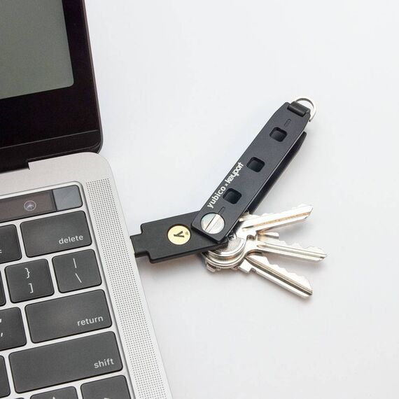 YUBICO x Keyport Pivot 5060408464793