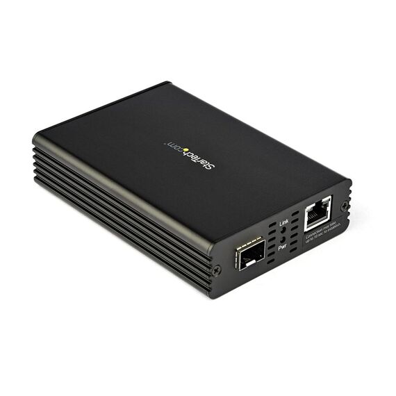 StarTech.com 10GbE Fiber Ethernet Media Converter for | MCM10GSFP