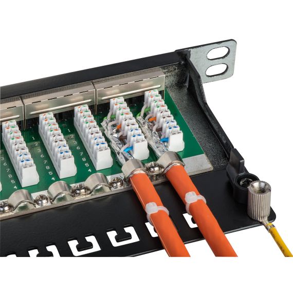 LINDY - Patch panel - CAT 6 - STP - RJ-45 X 24 - black -  | 25884