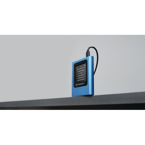 Kingston IronKey Vault Privacy 80 - SSD - encryp | IKVP80ES/3840G