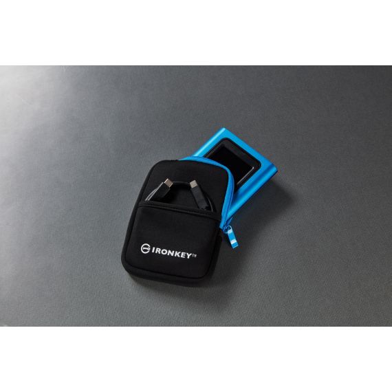 Kingston IronKey Vault Privacy 80 - SSD - encryp | IKVP80ES/3840G
