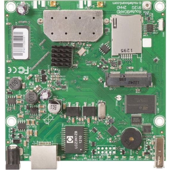 600MHz CPU, 64MB RAM, 1xGigabit Ethernet, onboar | RB912UAG-5HPND