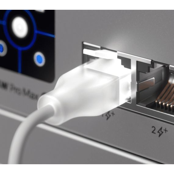 Ubiquiti UniFi - Patch cable - RJ-45 ( | UACC-CABLE-PATCH-EL-8M-W