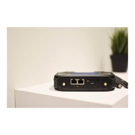 Teltonika TCR100 - Wireless router - WWAN - Wi-Fi | TCR100 000000