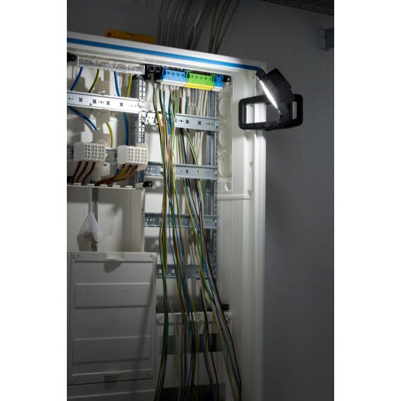 Brennenstuhl Mobile LED rechargeable spotlight CL 1050 MA
