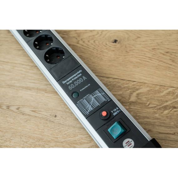 Brennenstuhl Premium-Protect-Line Power Strip 8-way