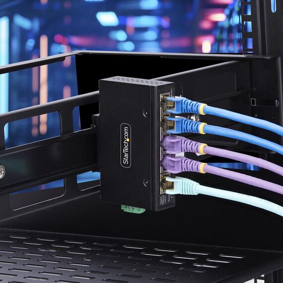 StarTech.com 5-Port Unmanaged Industrial E | I51G-ETHERNET-SWITCH