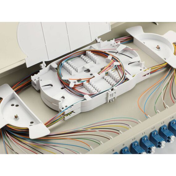 Equip  24-Port Fiber Optic Splice Box, LC Duplex, OS2, 1U, Equipped, Grey 337211)